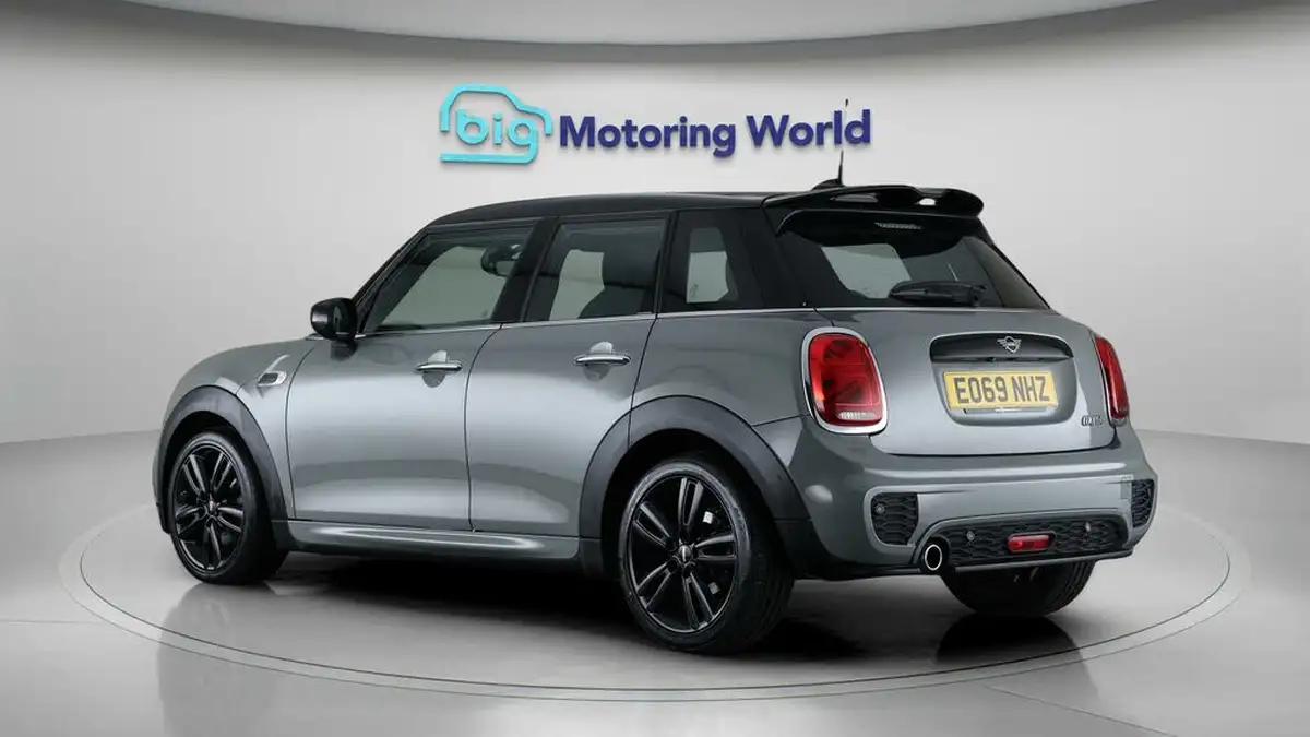 2019-mini-cooper-15-cooper-sport-hatchback-5d-big-5