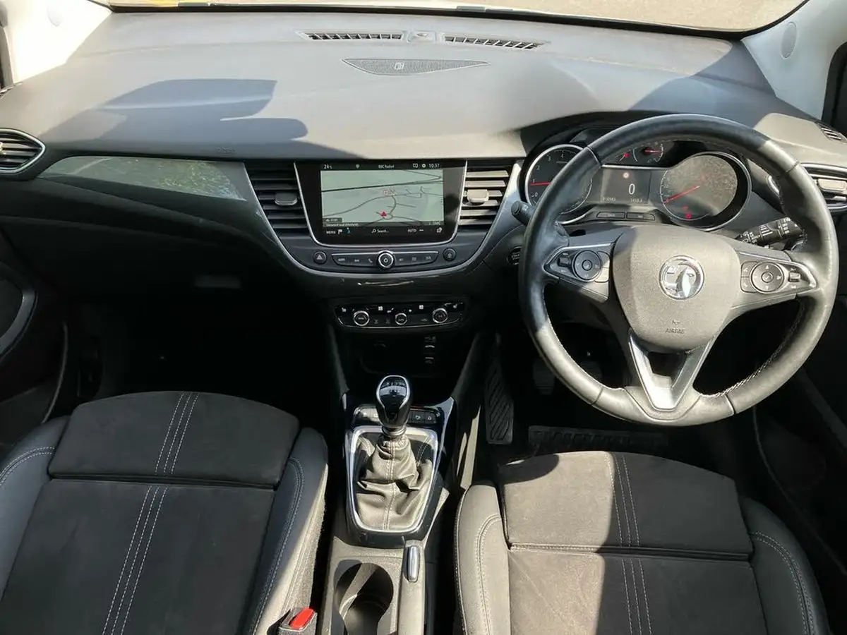 2022-vauxhall-crossland-12-ultimate-130ps-big-22