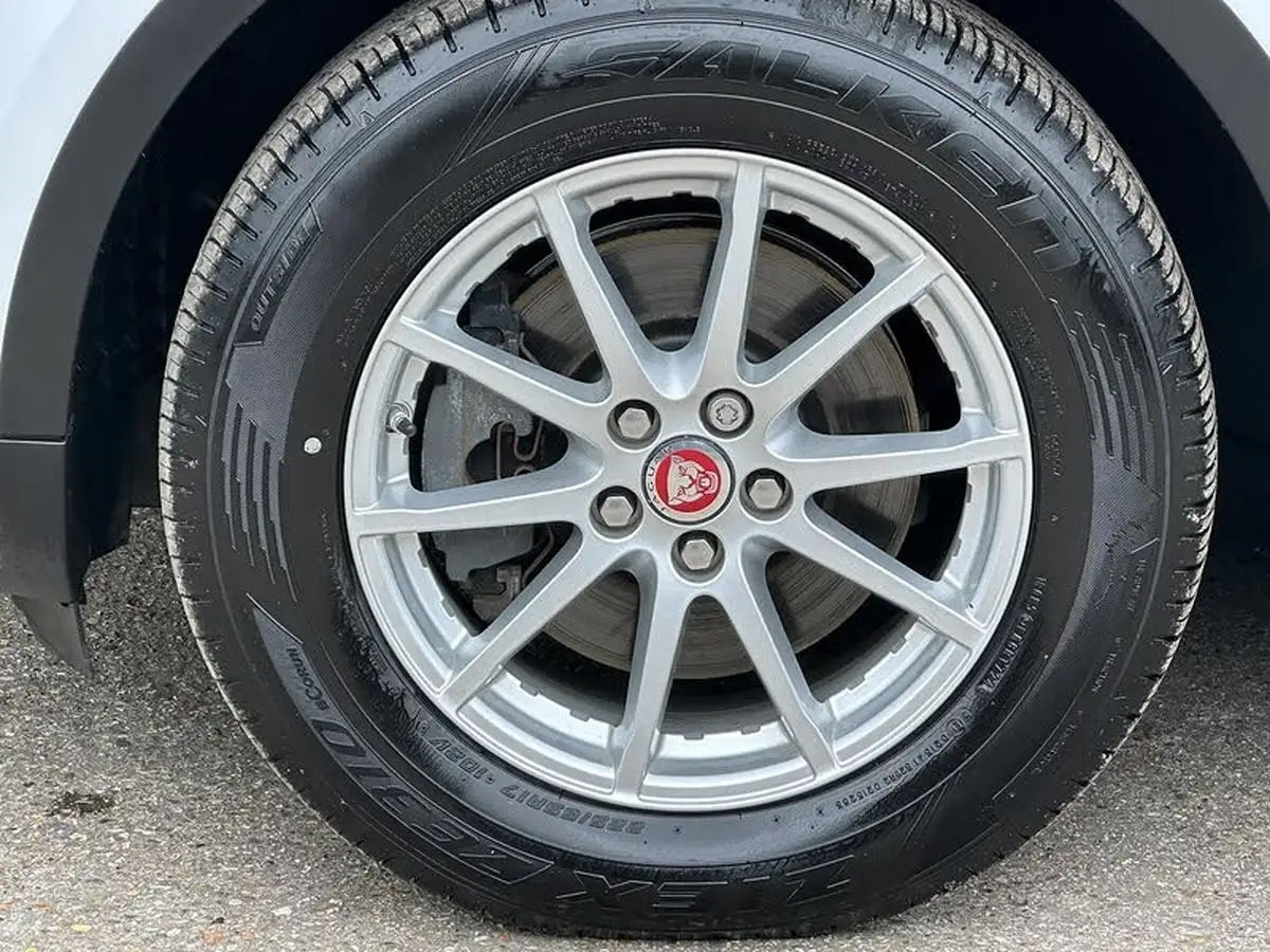 2018-jaguar-e-pace-20-i4d-r-dynamic-150ps-big-29