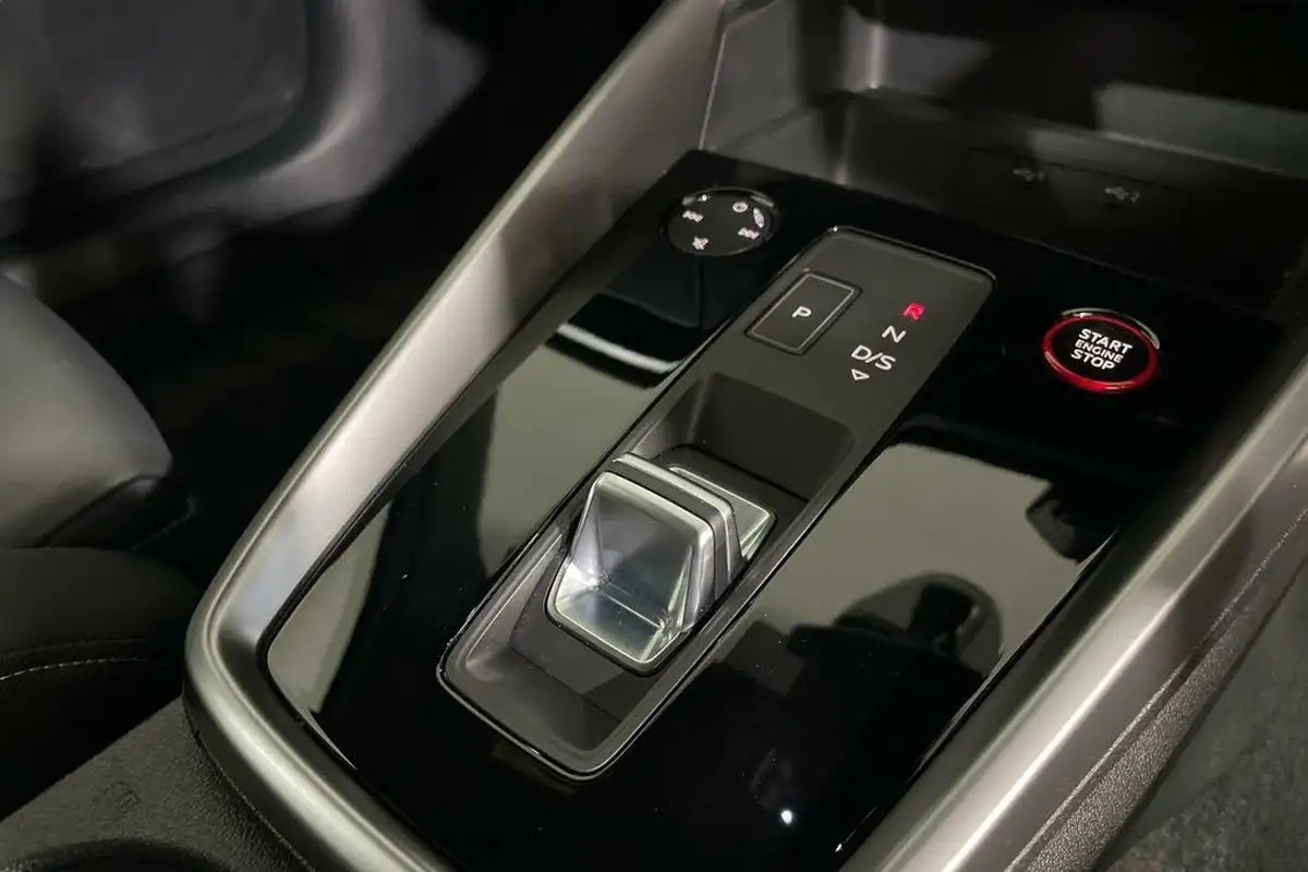 2022-audi-s3-20-tfsi-saloon-4d-big-28