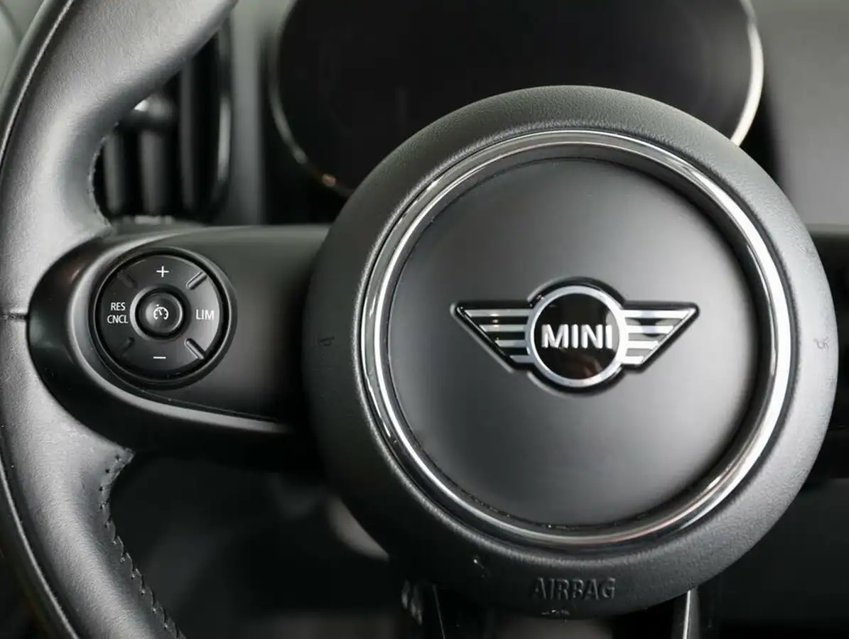 2020-mini-countryman-20td-cooper-d-classic-comfort-auto-big-20