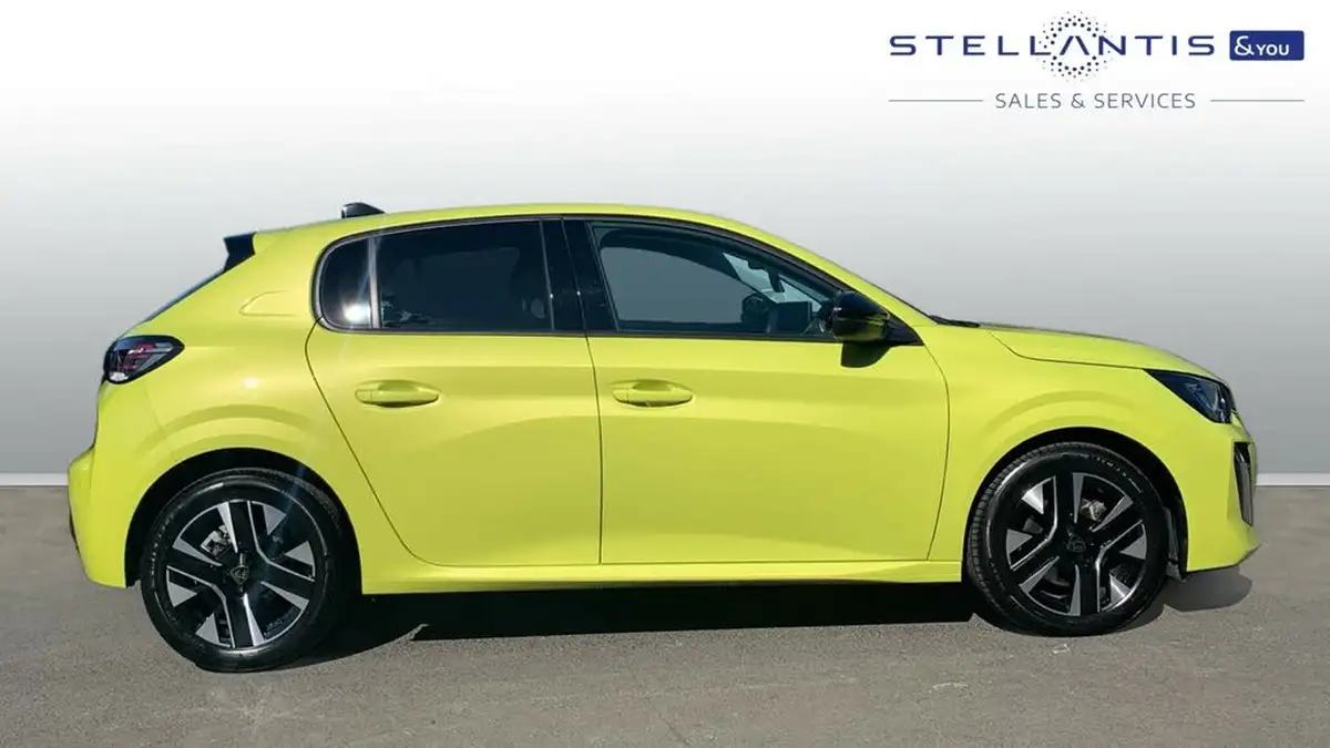 2024-peugeot-208-12-puretech-allure-big-1