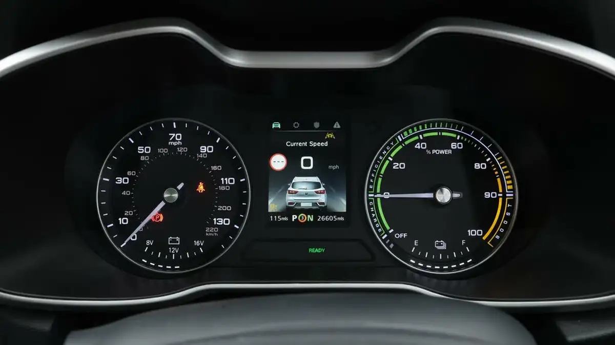 2021-mg-zs-suv-e-exclusive-ev-big-10