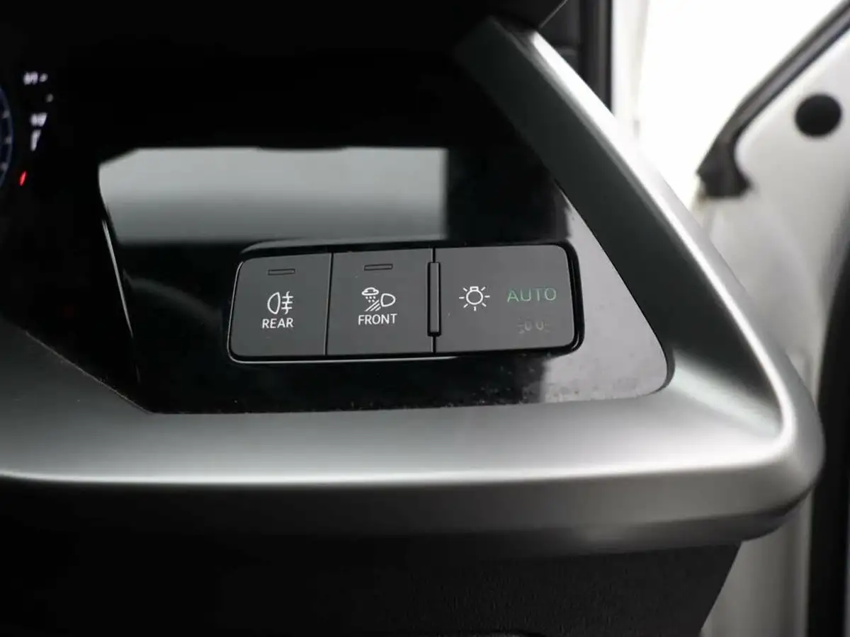 2021-audi-a3-14-40-tfsi-e-s-line-big-21