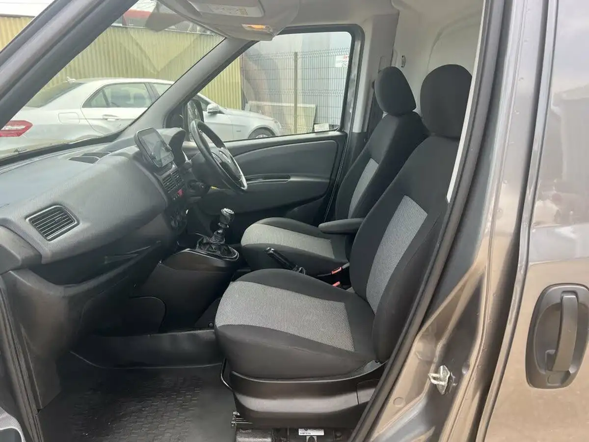 2022-fiat-doblo-cargo-16jtd-l2h1-maxi-trekking-105bhpeu6d-big-24