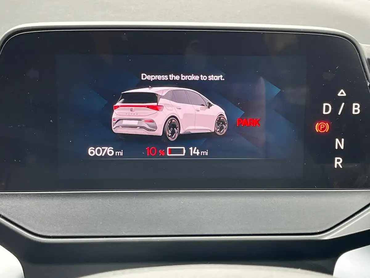 2023-cupra-born-e-v2-204ps-58kwh-big-25
