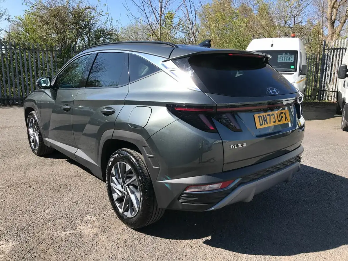 2023-hyundai-tucson-16-t-gdi-premium-150ps-big-4