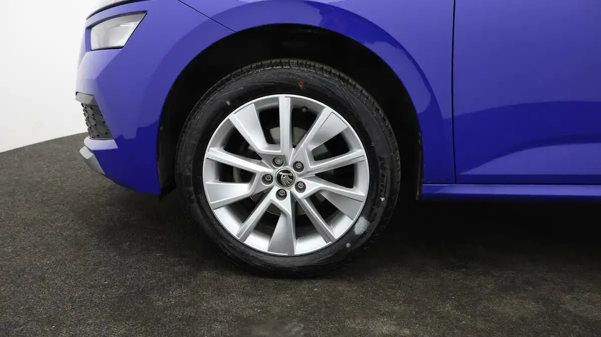 2022-skoda-kamiq-10-tsi-se-95ps-big-17