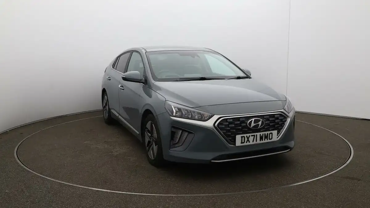 2021-hyundai-ioniq-16-gdi-premium-se-hybrid-big-33