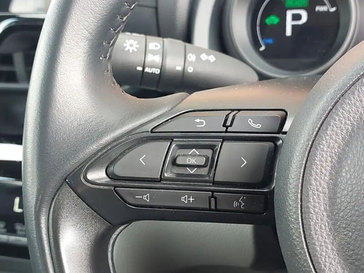 2022-toyota-yaris-cross-15-vvt-i-icon-big-10