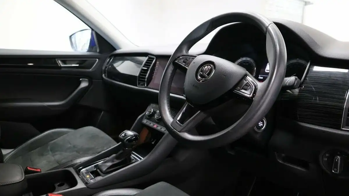2019-skoda-kodiaq-20tdi-se-l-150ps-7-seats-scr-dsg-big-4