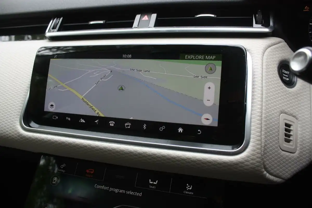 2018-land-rover-range-rover-velar-20-d240-se-ss-big-16