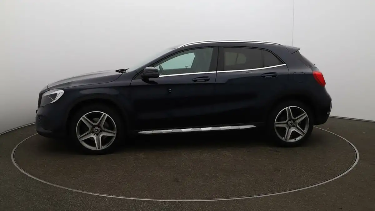 2018-mercedes-benz-gla-class-21d-gla-220d-amg-line-177ps-ss-big-57