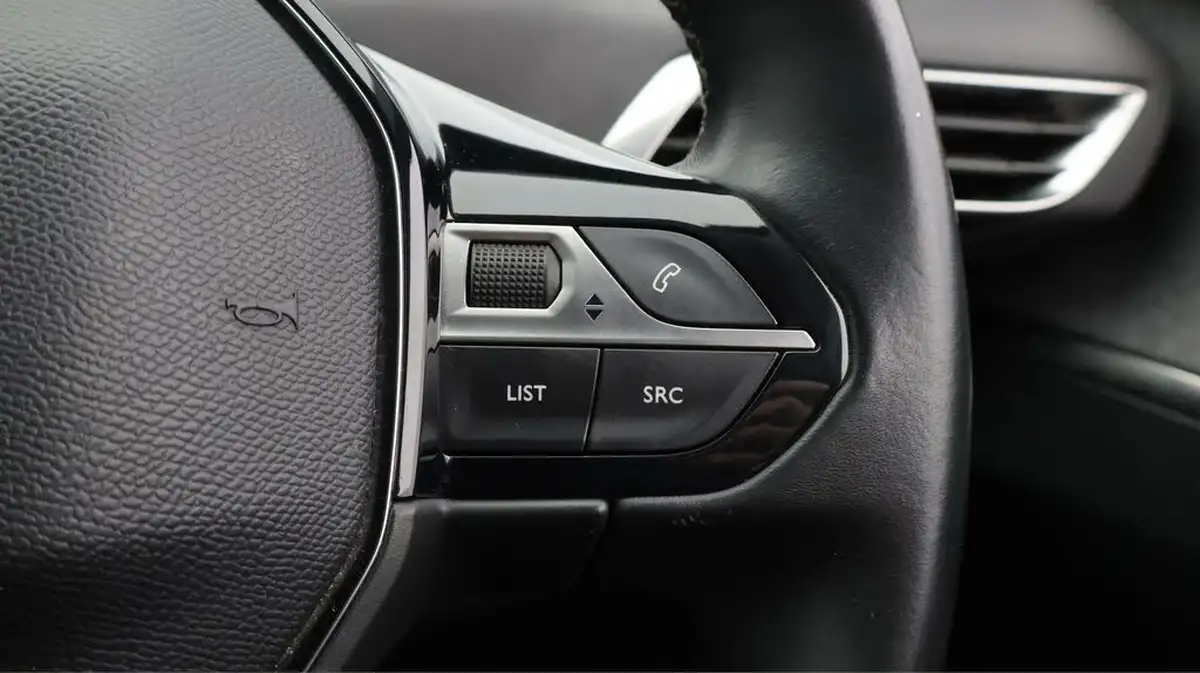 2021-peugeot-3008-suv-15-bluehdi-allure-premium-big-26