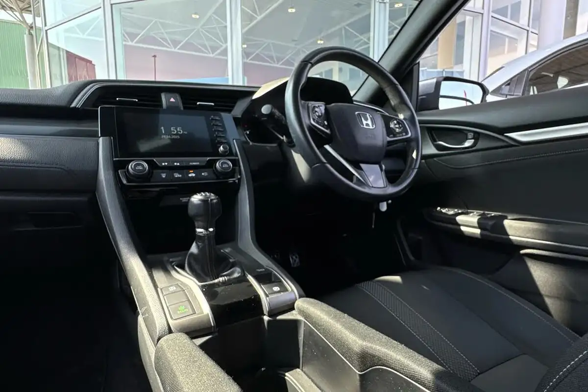 2020-honda-civic-15-vtec-turbo-sport-ss-big-1