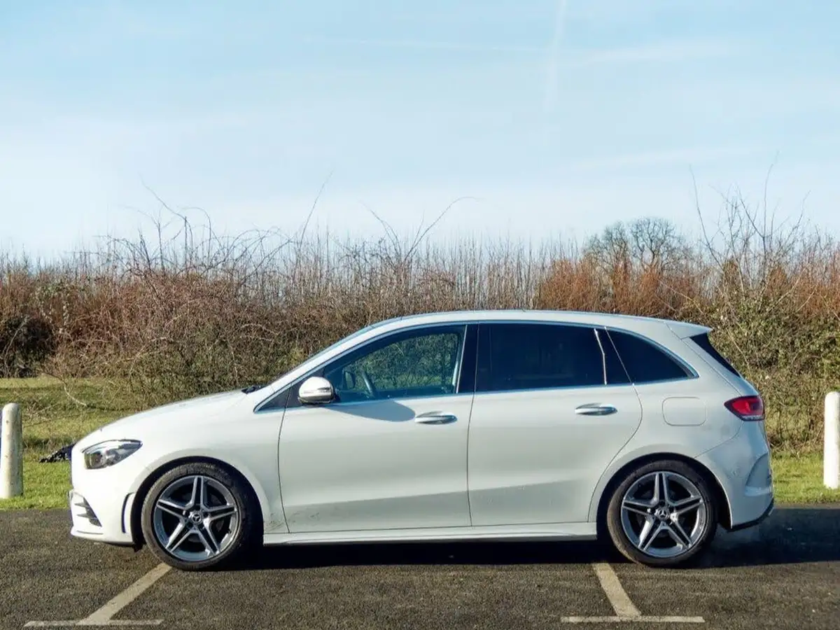 2021-mercedes-benz-b-class-13-b200-amg-line-premium-plus-driving-assistance-big-5