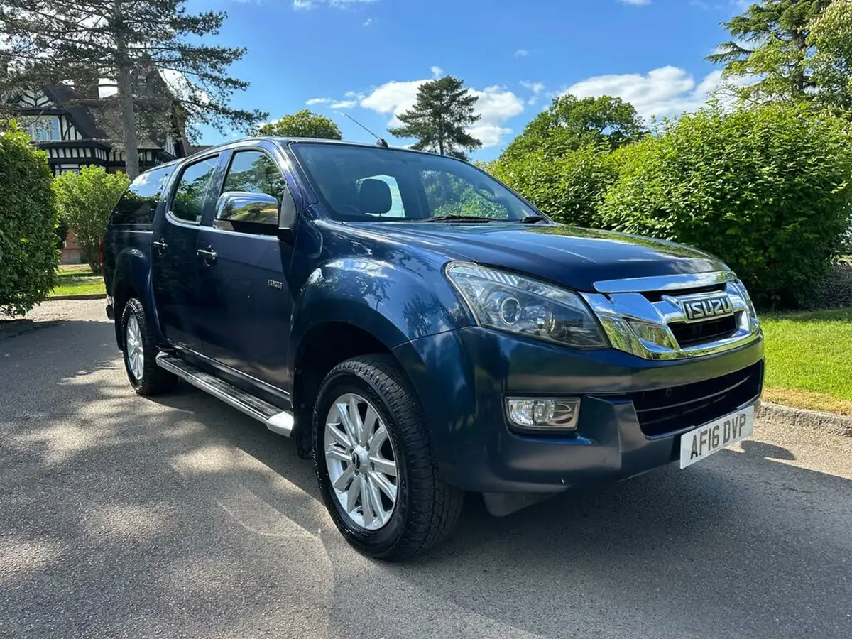 2016-isuzu-d-max-25td-yukon-huntsman-auto-big-7