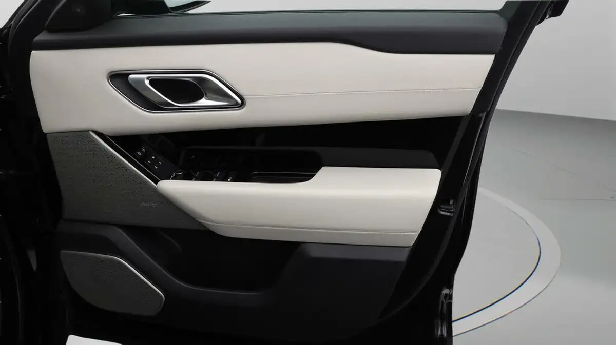 2019-land-rover-range-rover-velar-20-d240-r-dynamic-hse-big-14