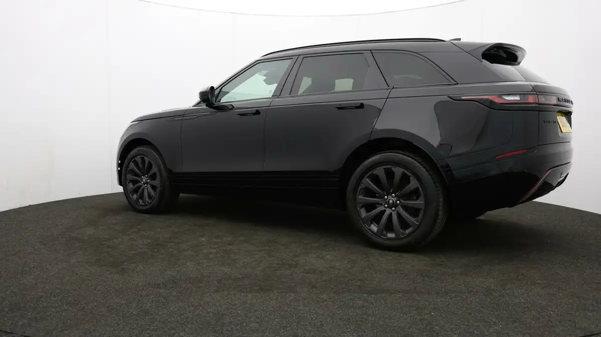 2022-land-rover-range-rover-velar-20-d200-r-dynamic-se-big-68