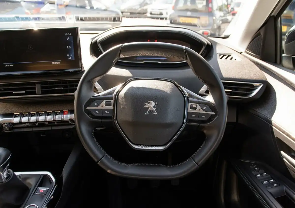 2022-peugeot-3008-suv-15-bluehdi-allure-premium-big-19