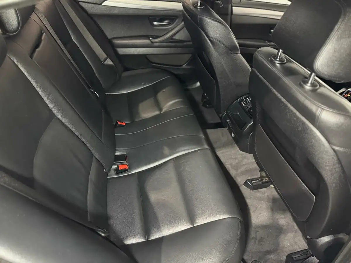 2016-bmw-5-series-20td-520d-m-sport-188bhp-saloon-4d-auto-big-9
