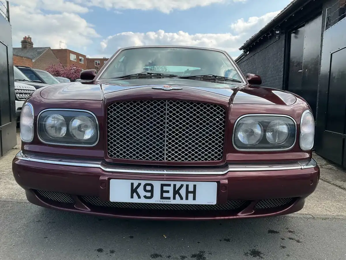 2001-bentley-arnage-68-red-label-big-1