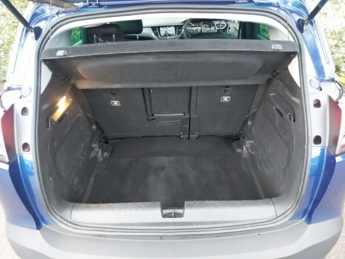 2022-vauxhall-crossland-15-ultimate-110ps-big-7