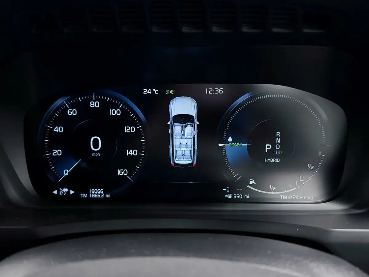 2022-volvo-xc90-20-t8-r-design-455bhp-big-32