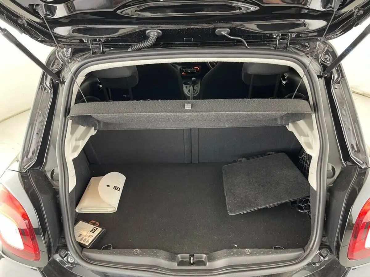 2019-smart-forfour-09-urban-shadow-edition-twinamic-big-6