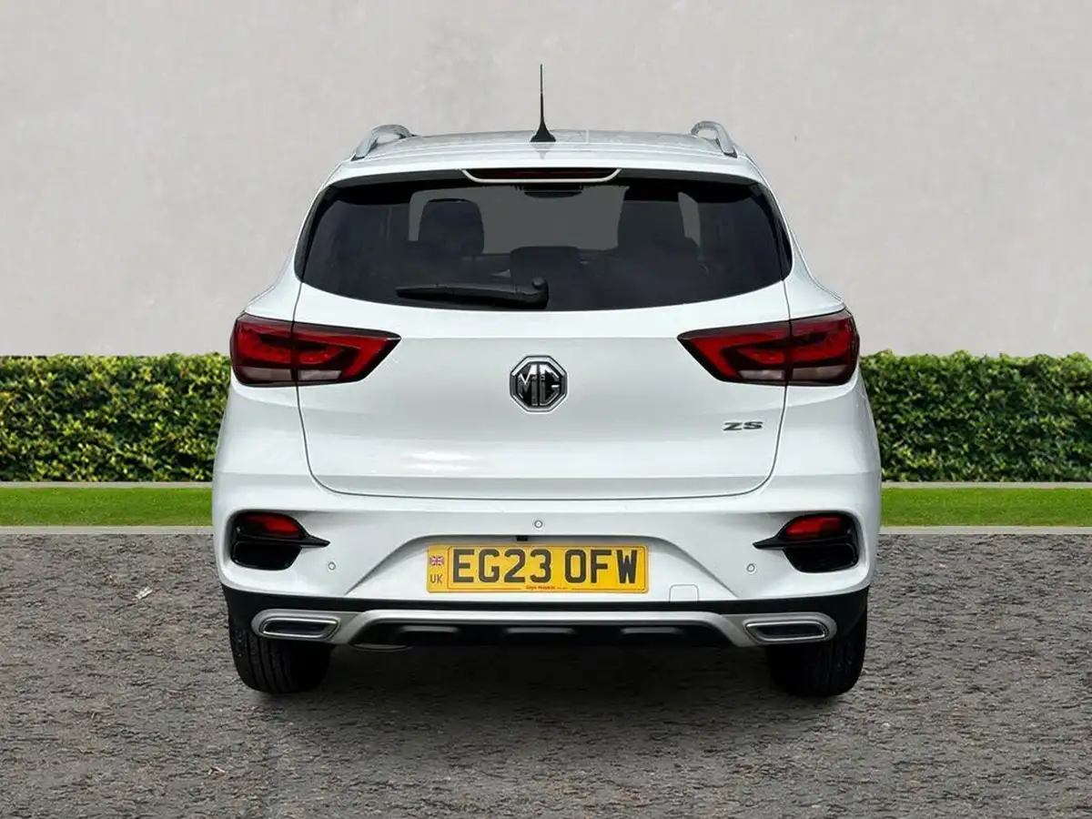 2023-mg-zs-suv-10t-gdi-exclusive-auto-big-3