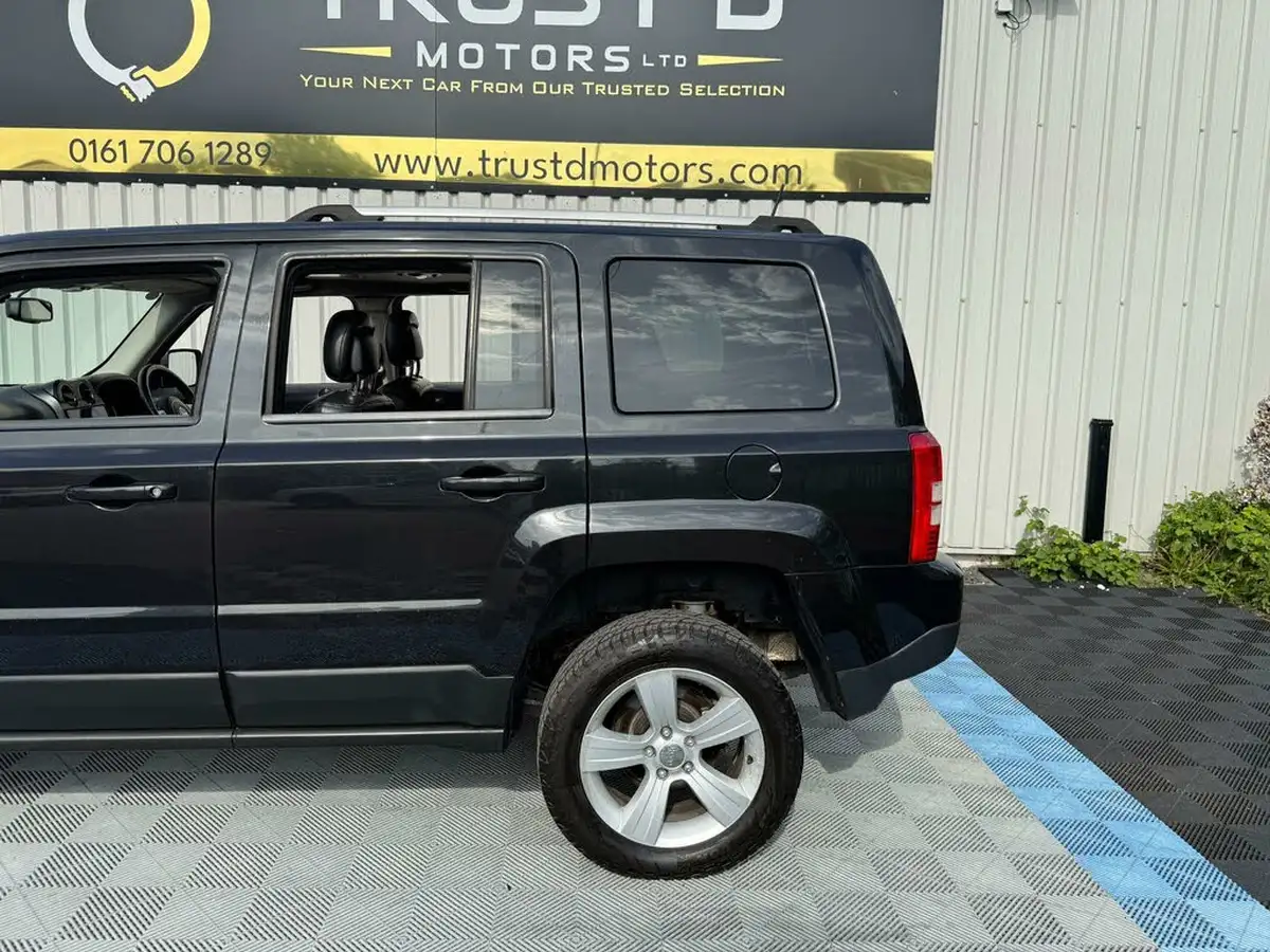 2011-jeep-patriot-22crd-limited-big-18