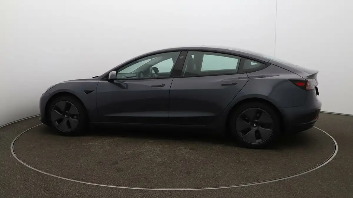 2021-tesla-model-3-e-standard-plus-big-50