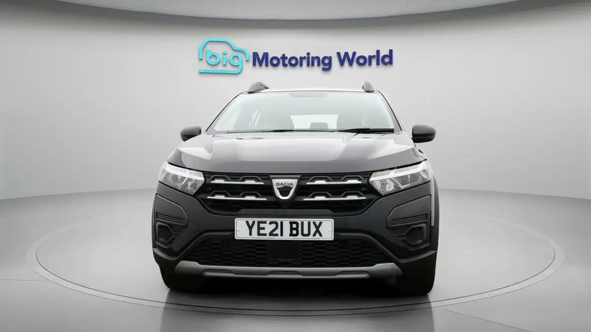 2021-dacia-sandero-stepway-10-tce-essential-90bhp-big-1