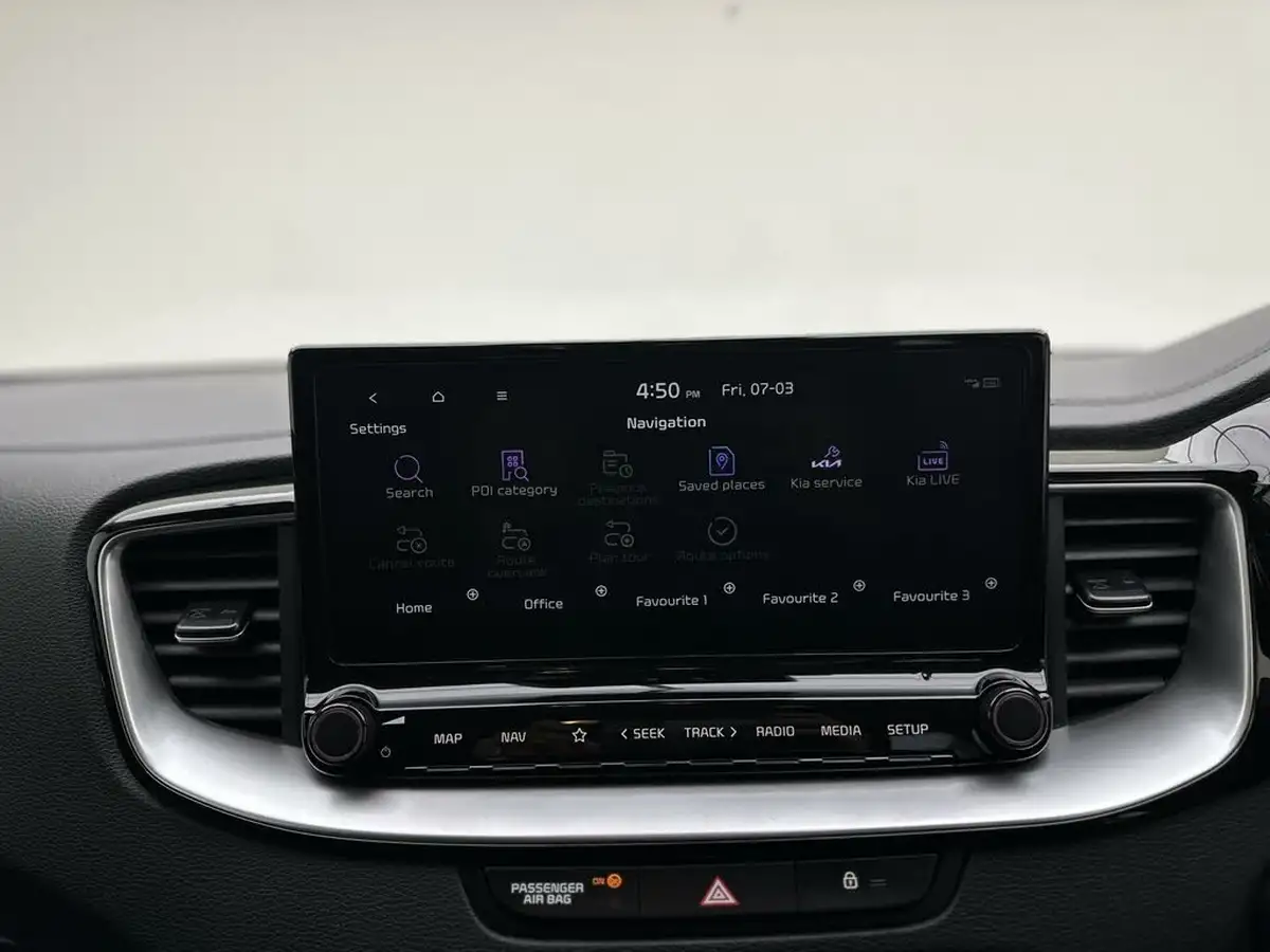 2022-kia-xceed-16-gdi-3-big-36