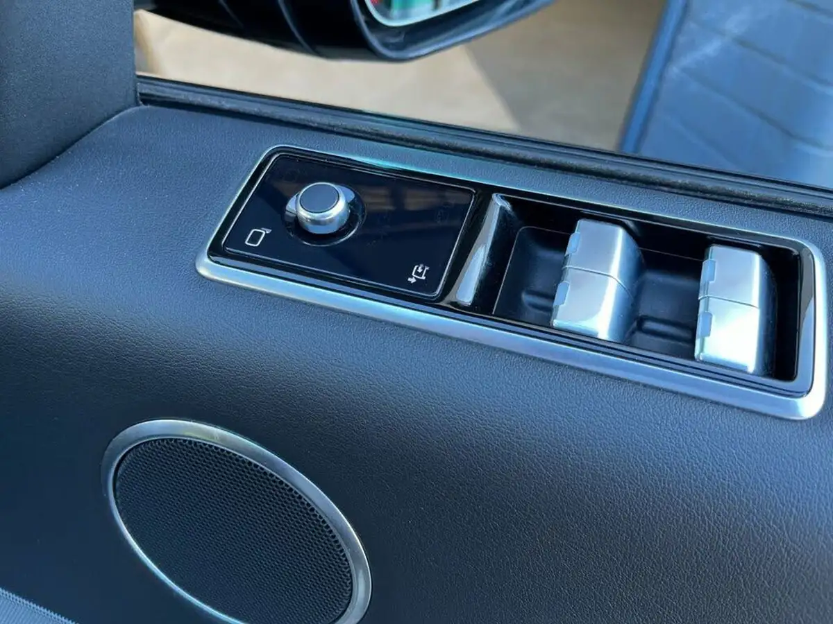 2020-land-rover-range-rover-sport-20-p300-hse-big-26
