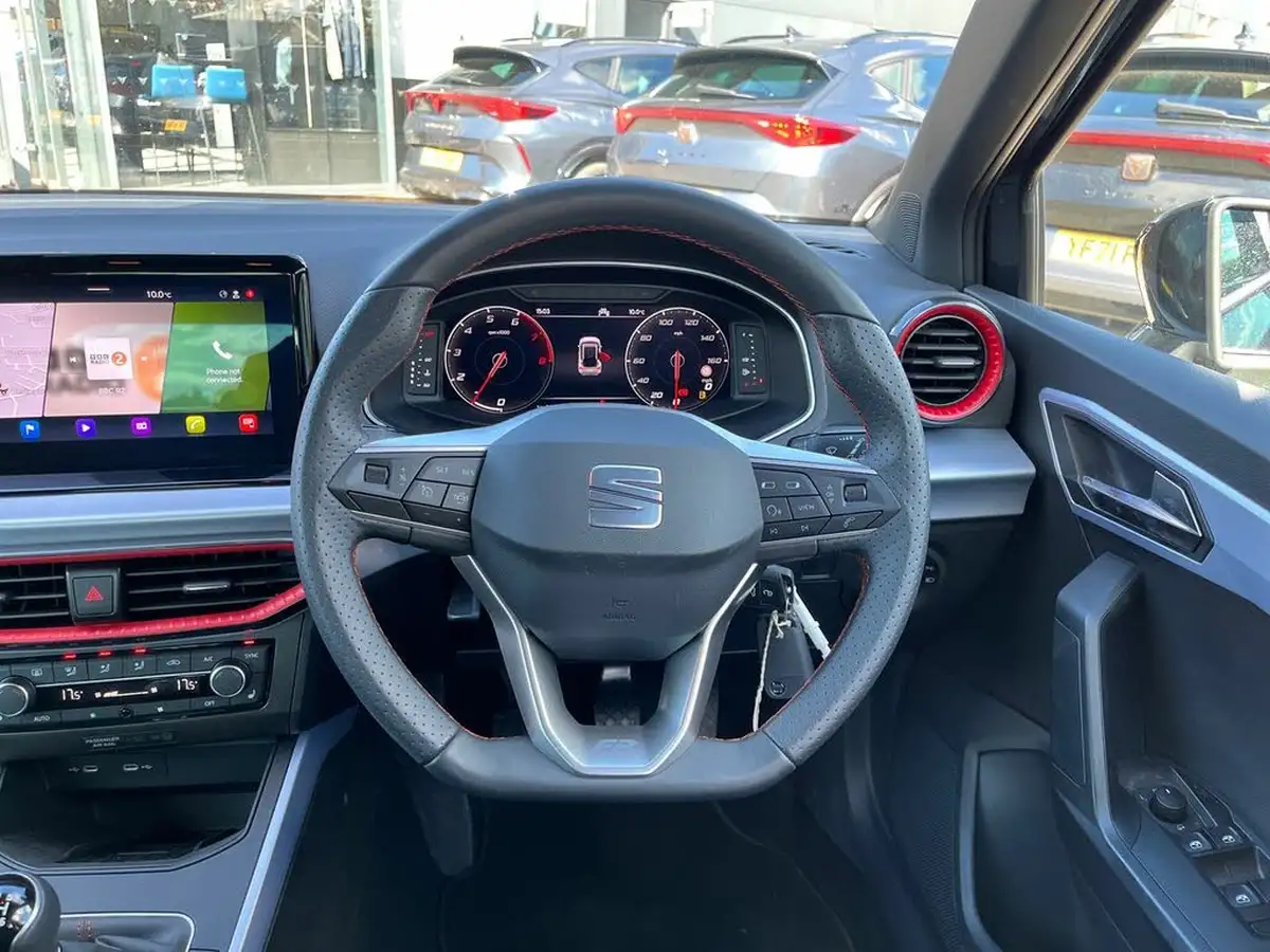 2024-seat-arona-10-tsi-fr-sport-115ps-big-15