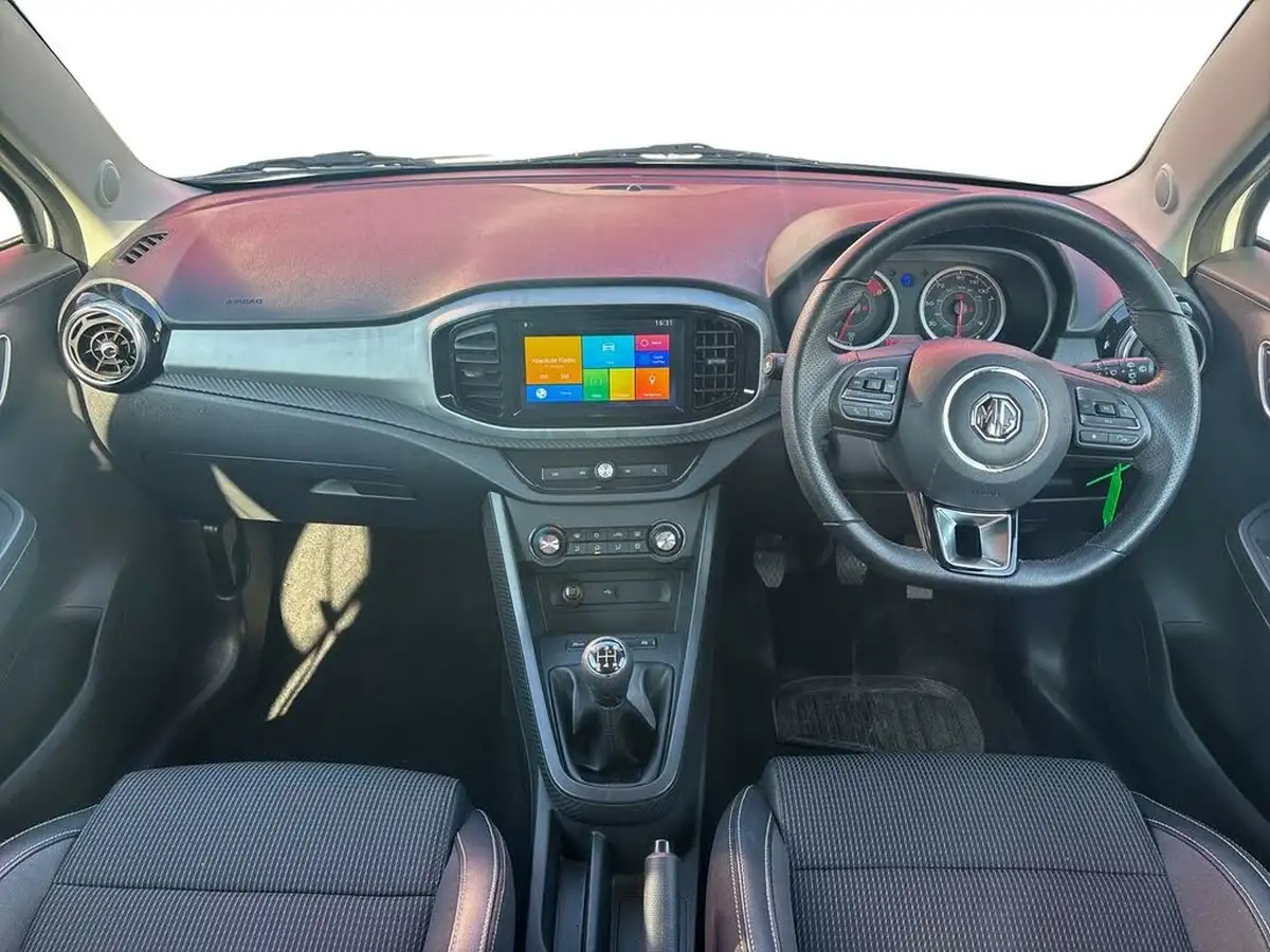 2023-mg-mg3-15-vti-tech-exclusive-nav-big-11