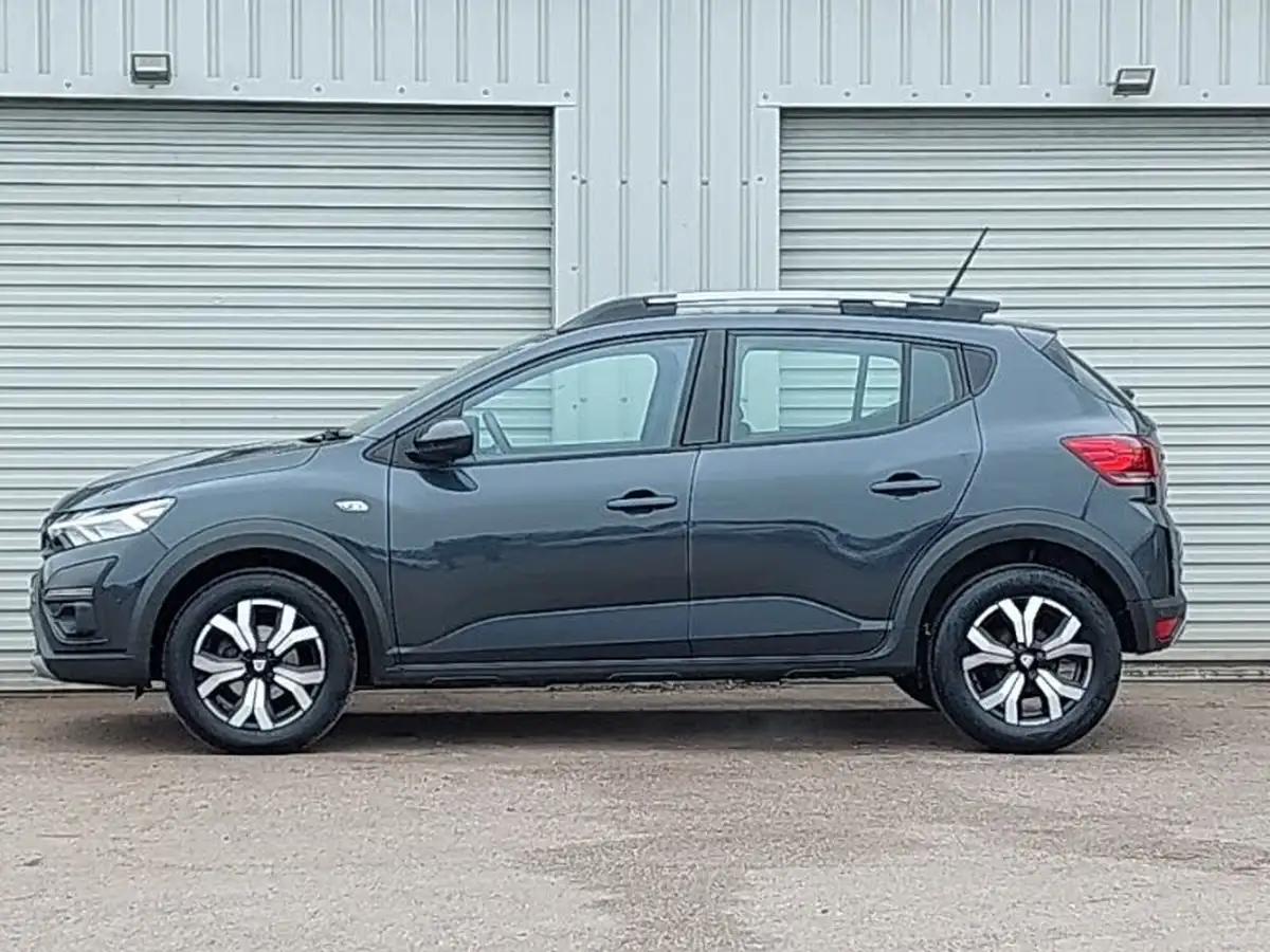 2022-dacia-sandero-stepway-10-tce-prestige-90bhp-big-3