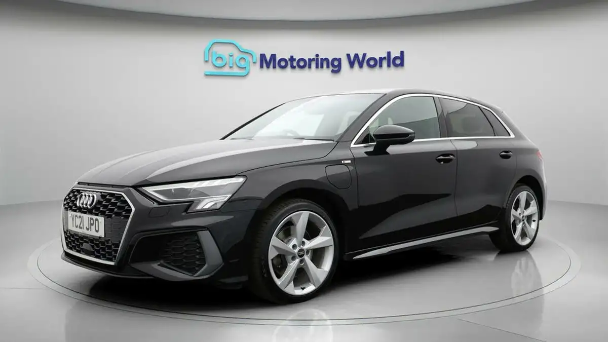 2021-audi-a3-14-40-tfsi-e-s-line-big-2