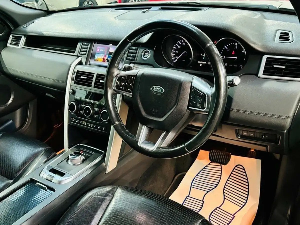 2015-land-rover-discovery-sport-22td-hse-awd-auto-big-11