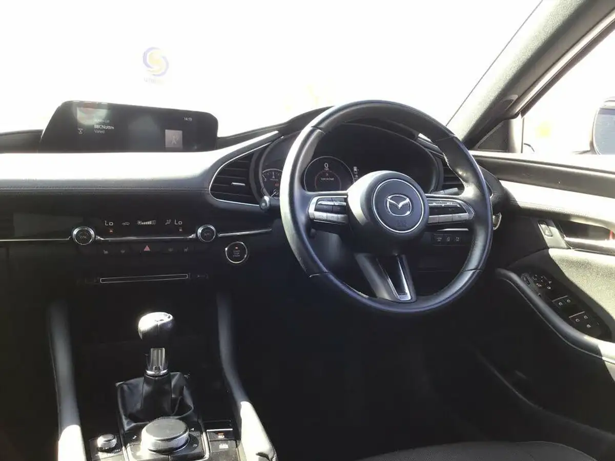2019-mazda-mazda3-20-sport-lux-180ps-hatchback-5d-big-17