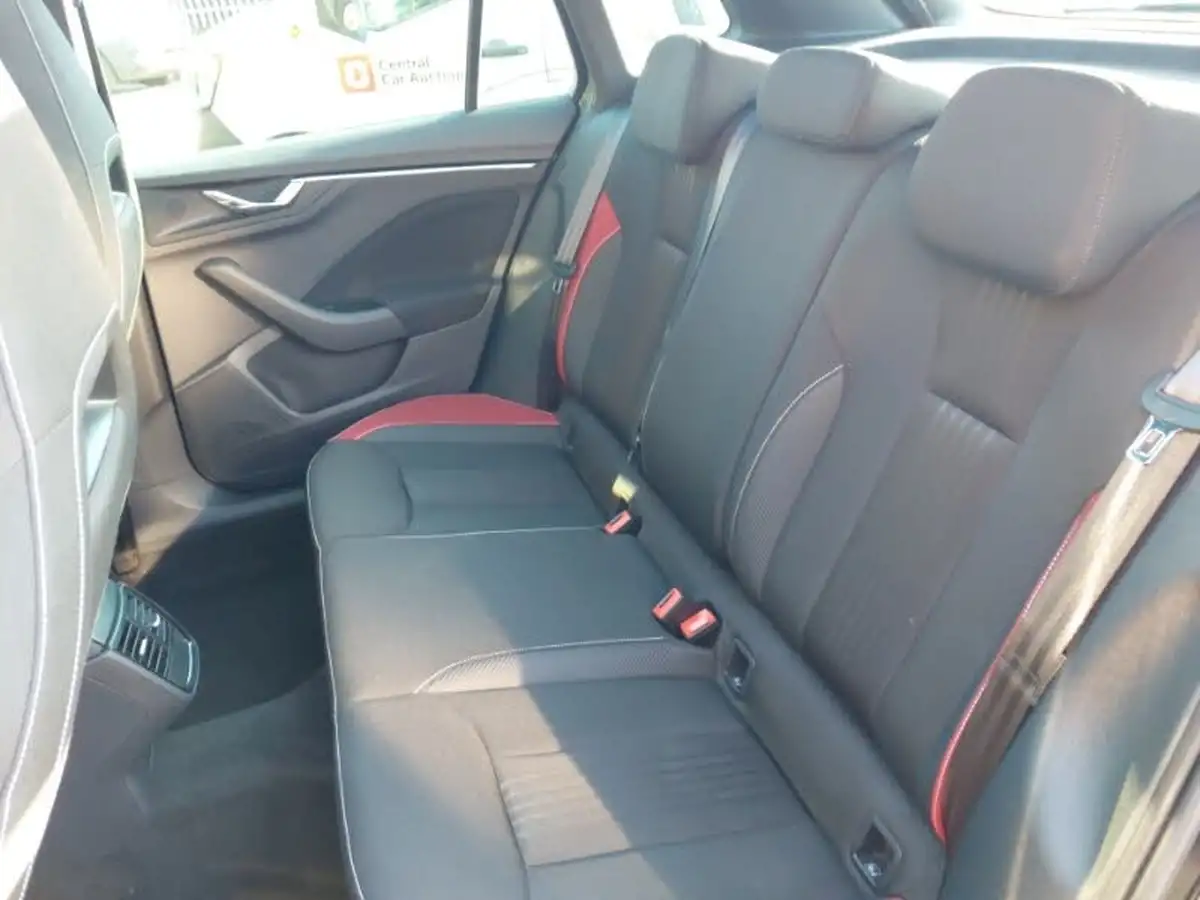 2023-skoda-kamiq-15-tsi-monte-carlo-dsg-big-5