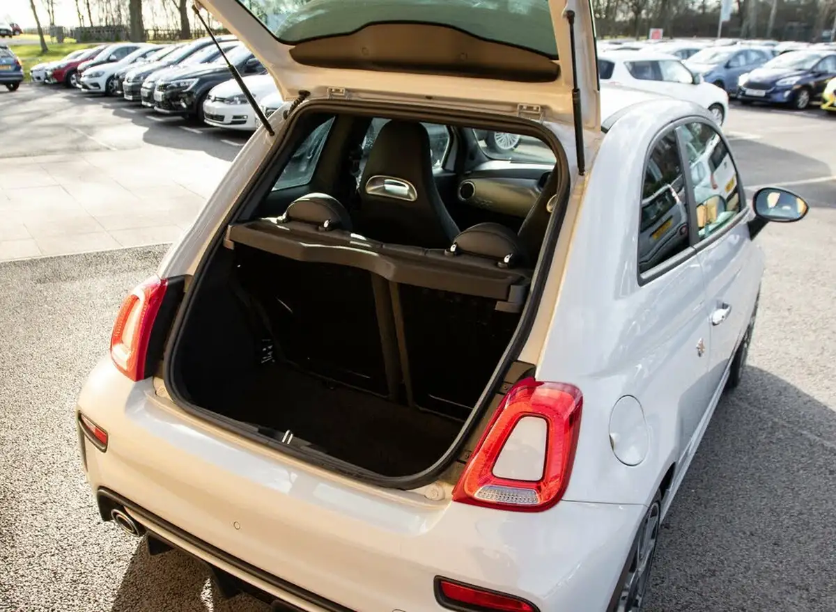 2022-abarth-595-14-tjet-turismo-big-38