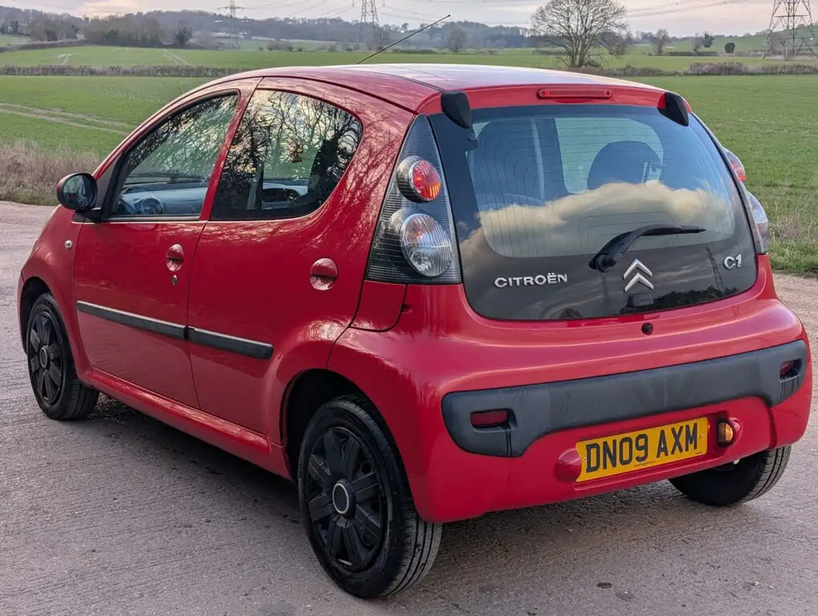 2009-citroen-c1-10-vtr-5d-big-4