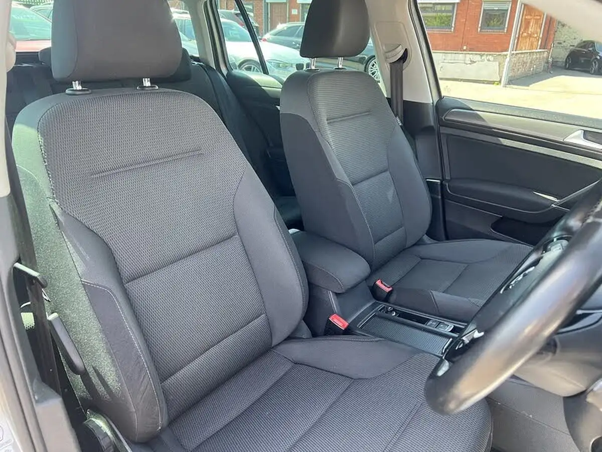 2019-volkswagen-golf-16tdi-match-edition-estate-big-12
