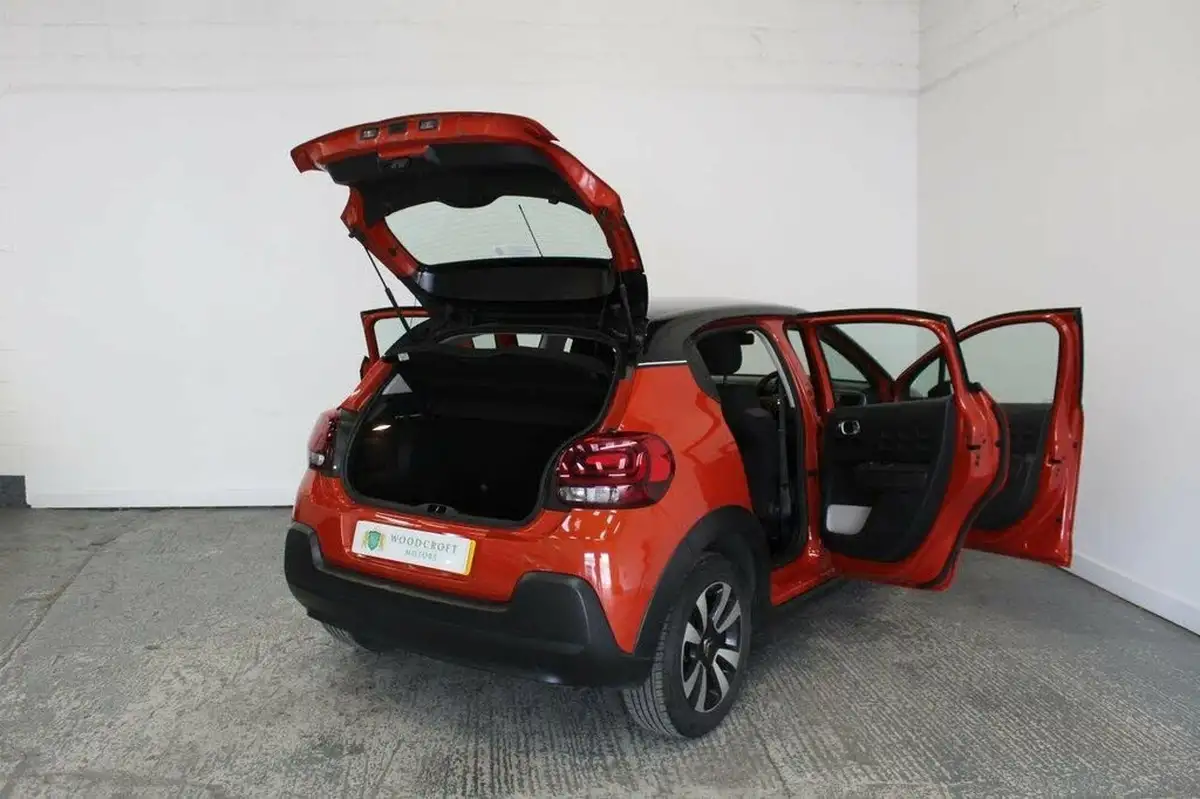 2017-citroen-c3-12-puretech-feel-82ps-big-13