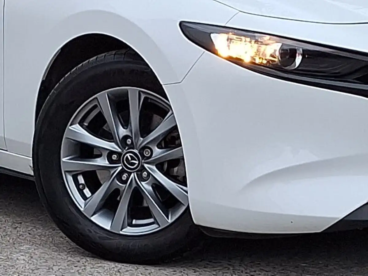 2023-mazda-mazda3-20-se-l-big-8