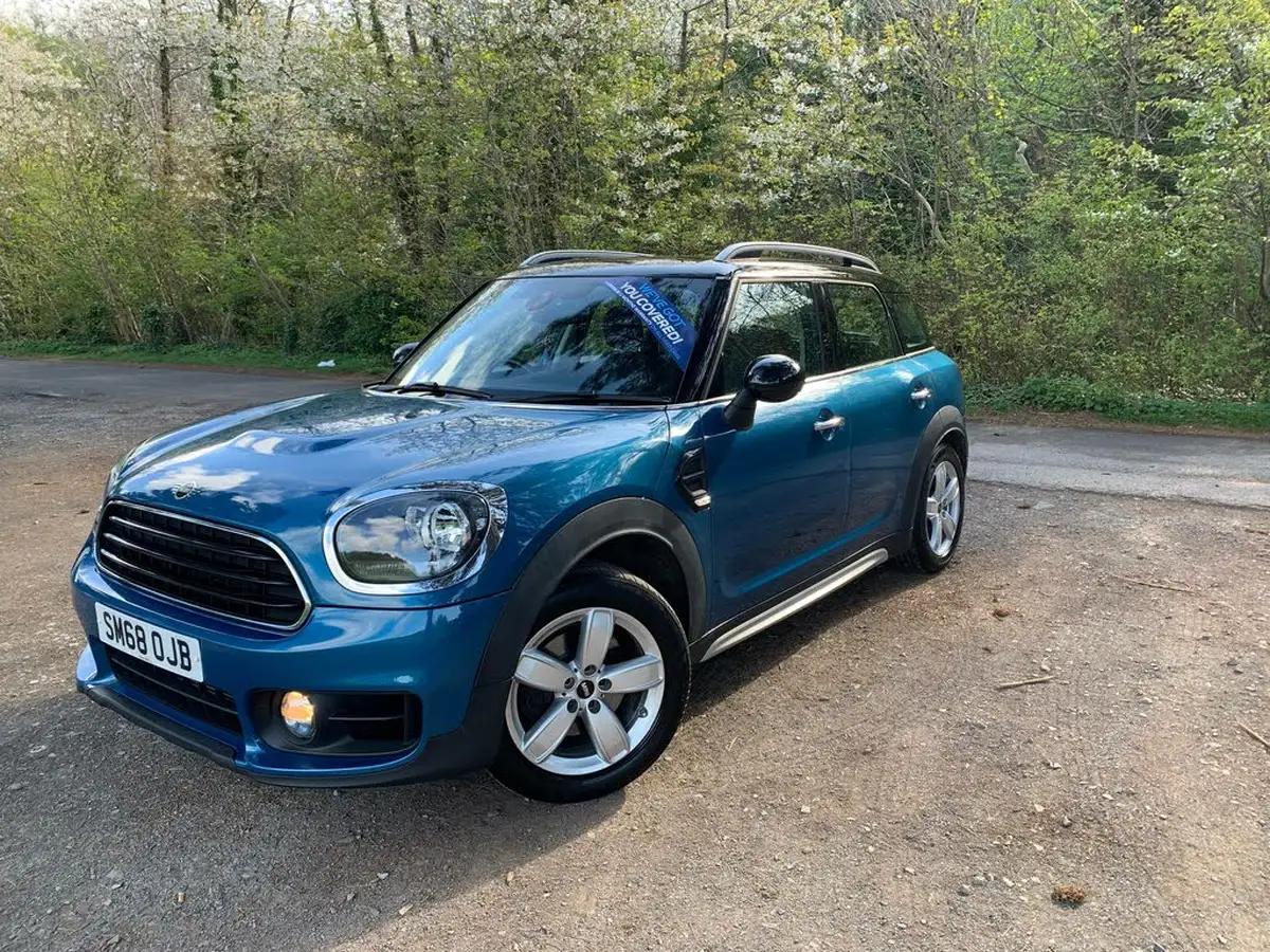 2018-mini-countryman-15-cooper-classic-ss-big-21