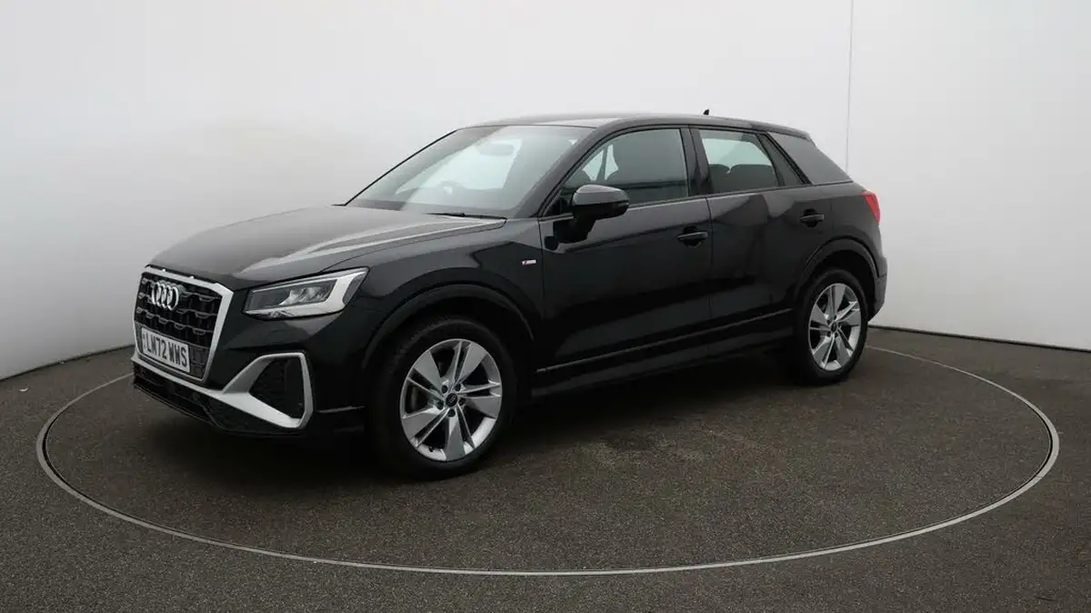 2022-audi-q2-15-35-tfsi-s-line-tronic-big-61