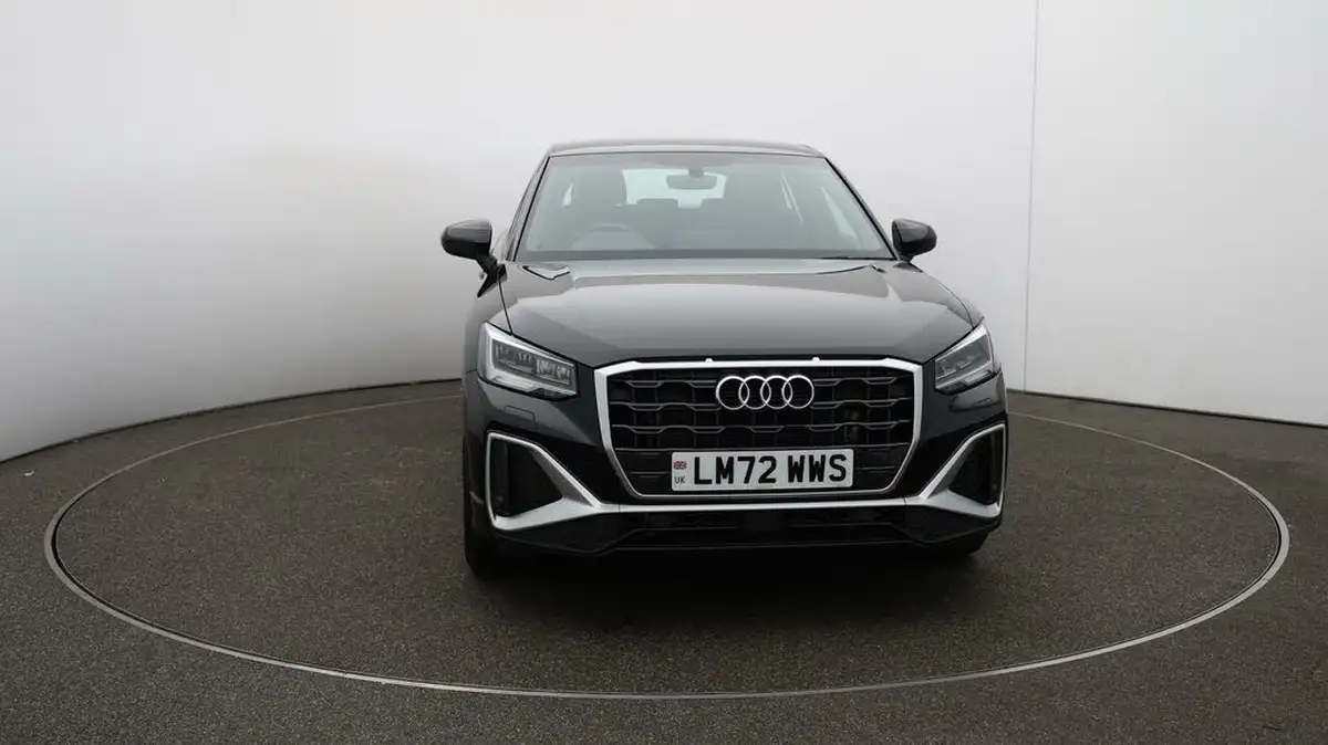 2022-audi-q2-15-35-tfsi-s-line-tronic-big-33